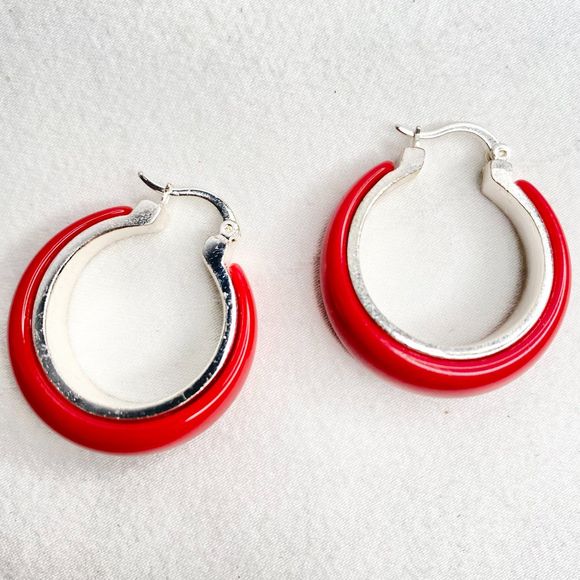 Huggie Hoop Earrings Red Enamel Silver Tone Base Latch Back - Picture 6 of 8